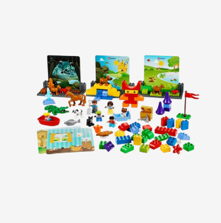  LEGO® Education StoryTales 45005 set with autumn-themed storytelling scene, featuring characters and building blocks for creative learning and early childhood education